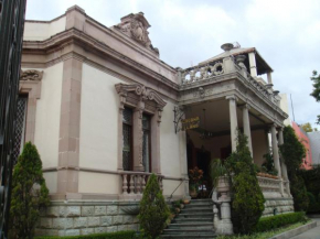 Отель Hotel La Casona del Llano  Оахака-Де-Хуарес